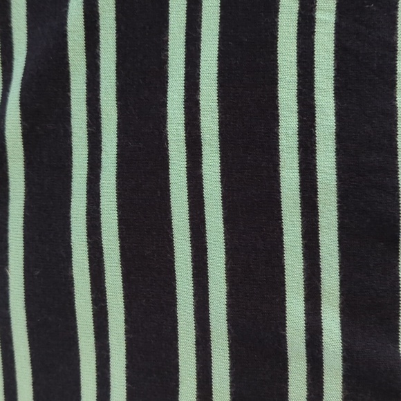 Sweater - Picture 3 of 4